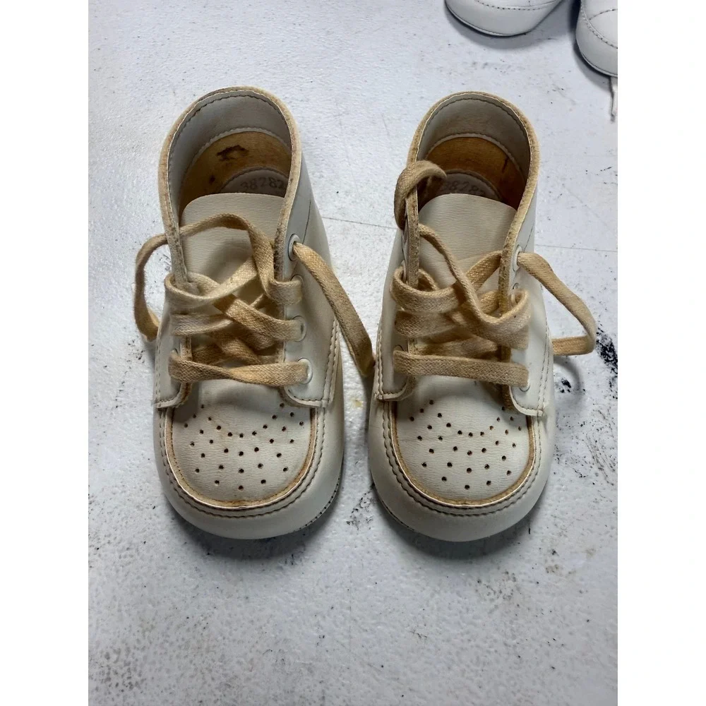 Vintage Baby Shoe Lot 4 Pairs McBaby Goldbug Baby Deer Sneakers Mary Janes 0-2
